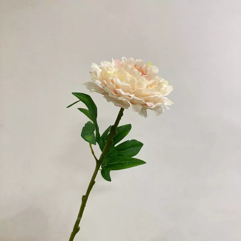 Stora konstgjorda pionblommor